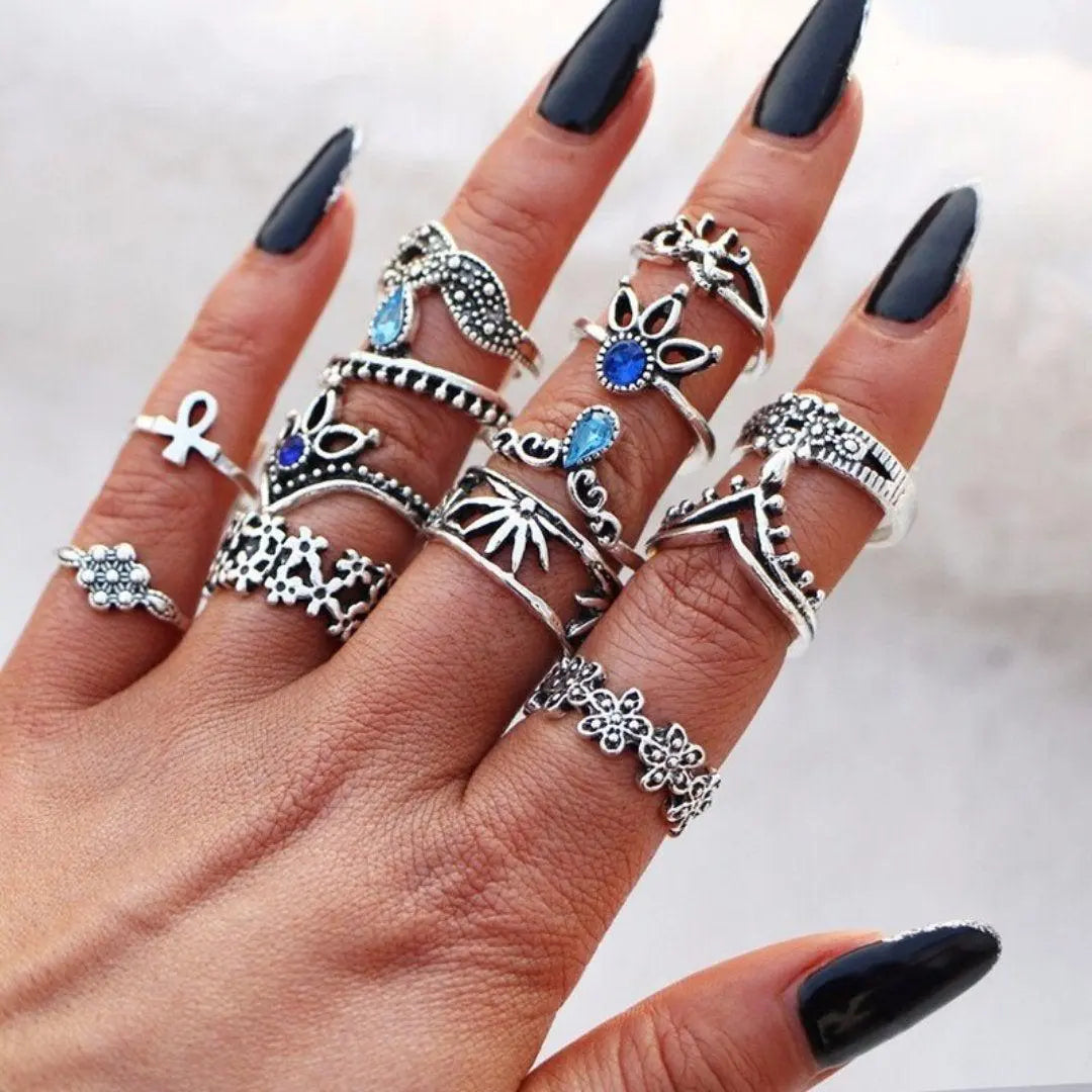 Exclusive Set of 8–12 Rings