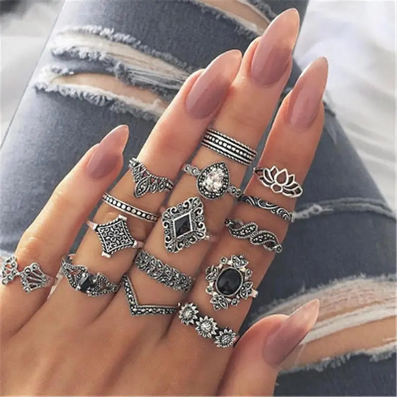 Exclusive Set of 8–12 Rings