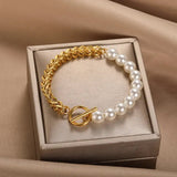 Elegant Gold Daisy Bracelet