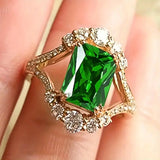 Elegant Emerald Stone Ring