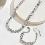 Elegant Fishtail-Shaped Set with Glass & Stones