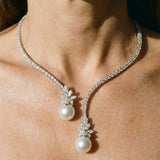 Elegant & Shimmering Necklace with Silver Pearls