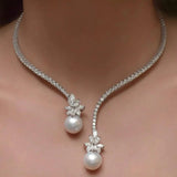 Elegant & Shimmering Necklace with Silver Pearls