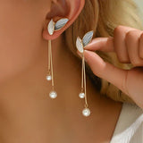 Leaf-Shaped Earrings with Daisies