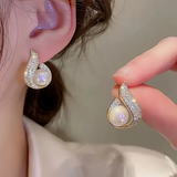 Earrings with Cubic Zirconia & Shimmering Pearls