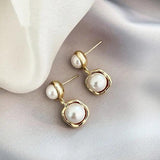 Earrings with Gold Daisies
