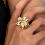 Aurore Floral Ring in Gold