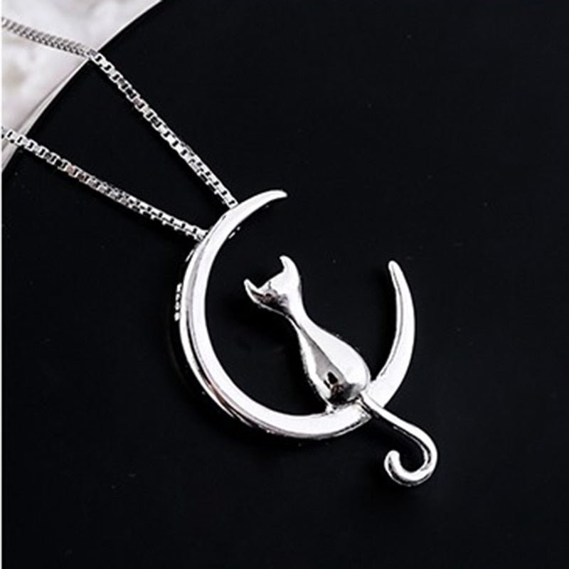 Necklace with Hanging Moon & Cat