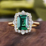 Agate Ring – Queen of Emerald