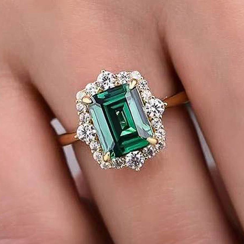 Agate Ring – Queen of Emerald