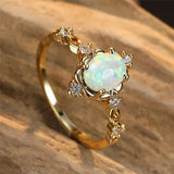 Handmade Ring with Opal in Gold
