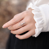 Adjustable Ring with Silver Stone