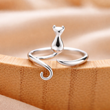 Adjustable Ring with Silver Stone