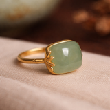 Adjustable Retro Gold Ring with Green Jade