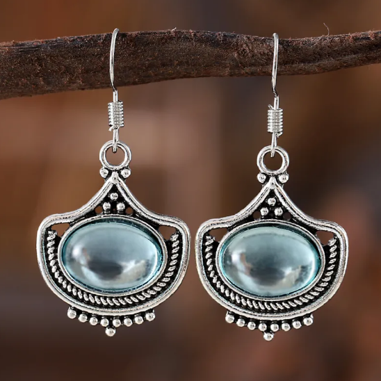 Retro Necklace & Earrings with Oval Blue Precious Stones