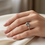 Retro Ring in Rose Gold with Sapphire