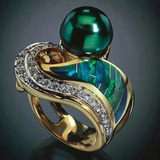 Retro Ring with Green Zircon
