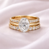 Retro Set of Shimmering Rings with Zircon