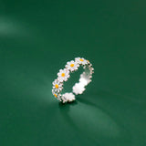 Silver Daisy-Shaped Ring