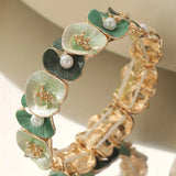 Vintage Bracelet with Green Flowers & Daisies