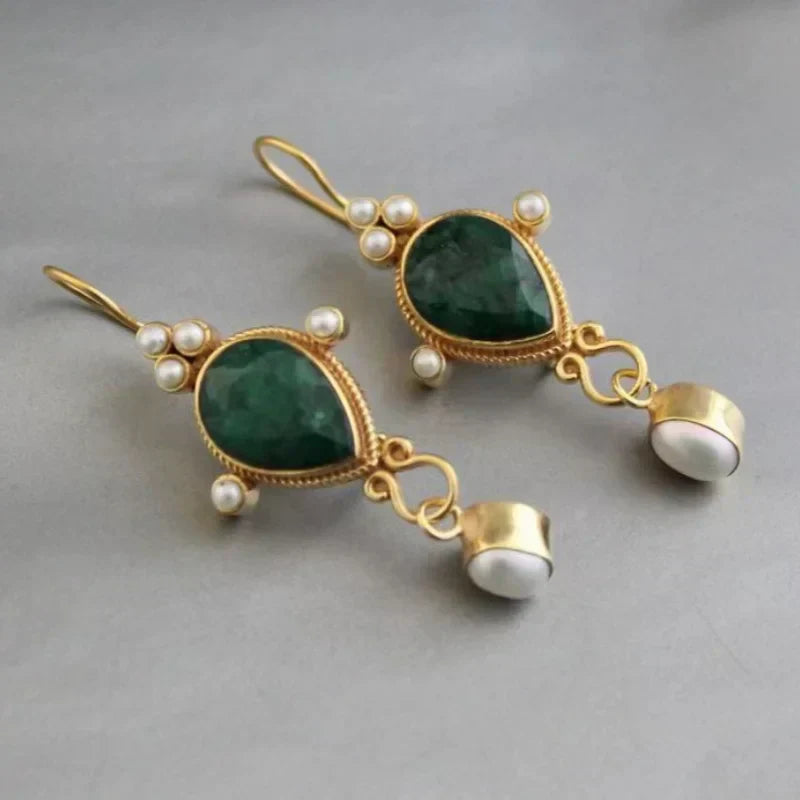 Vintage Earrings with Rubies & Daisies