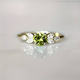 Vintage Ring with Green Zircon