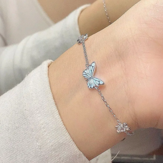 Set: Necklace & Bracelet with Shimmering Blue Butterfly