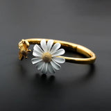 Gold Retro Daisy & Bee Bracelet