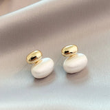 Gold Earrings with Oval Pearl
