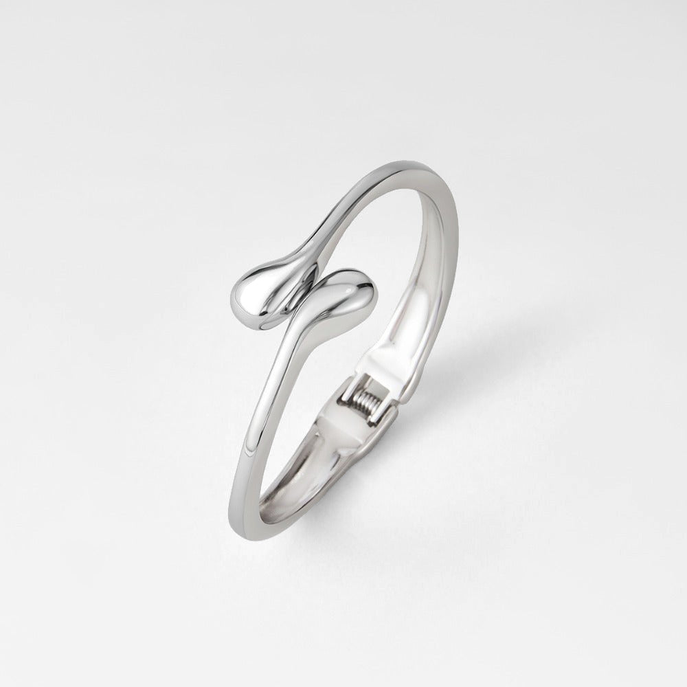 Silver Teardrop Bangle